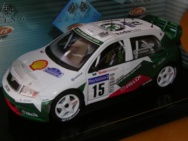 1/18 Škoda Fabia WRC - Rally de France 2003/ T.Gardemeister