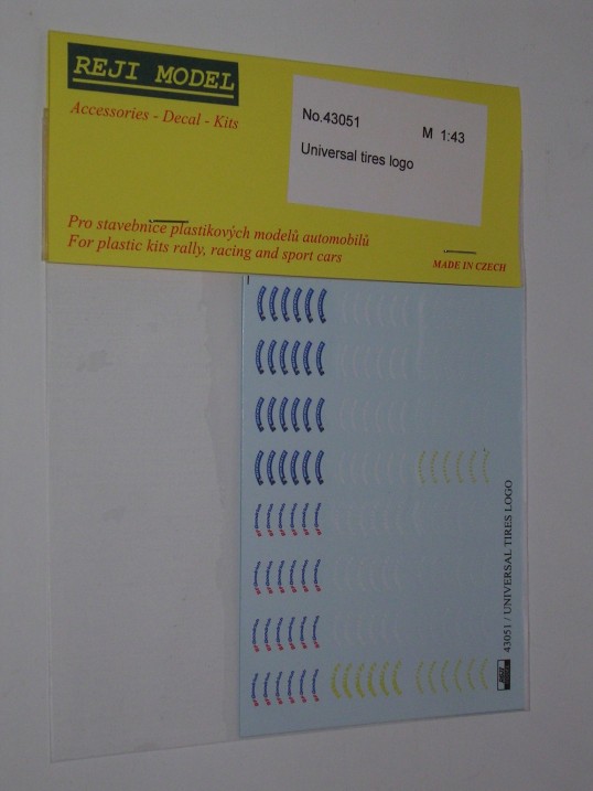 Decal 1/43 Reji Model - Universal tires logo